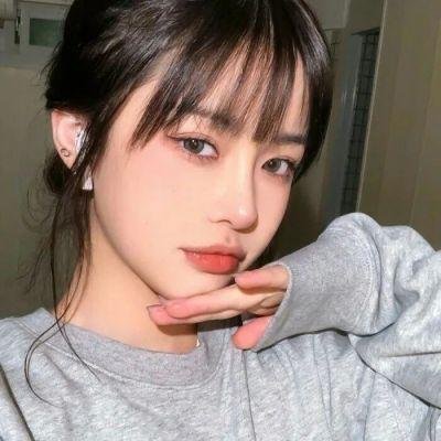 来自另一个星球的女孩 海报