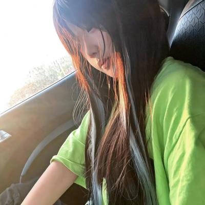 漂亮的公主 海报