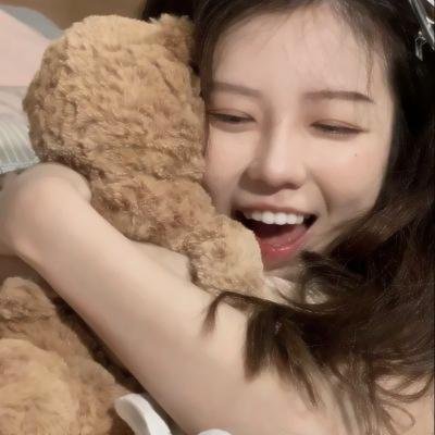 汉娜·盖茨比:道格拉斯 海报